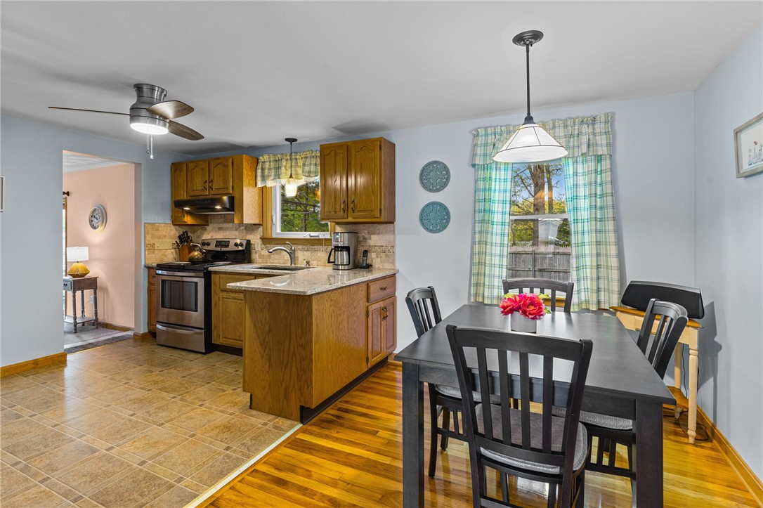 5 Lydia Road Coventry, RI 02816 - Photo 19 of 38