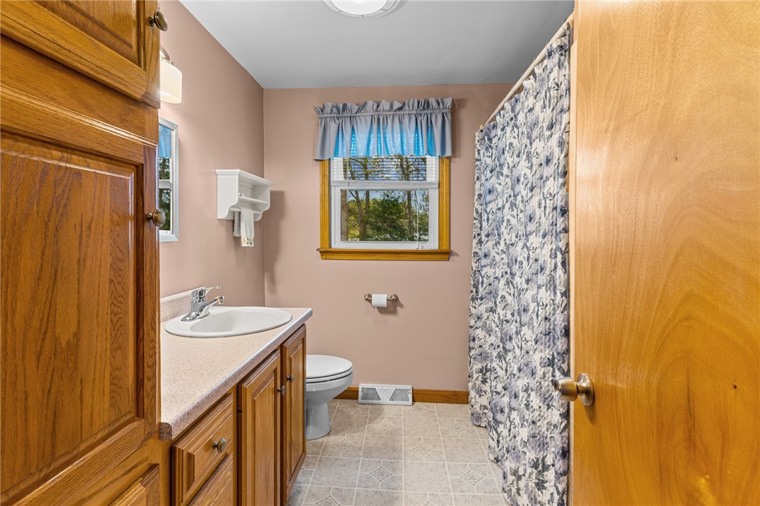 5 Lydia Road Coventry, RI 02816 - Photo 36 of 38