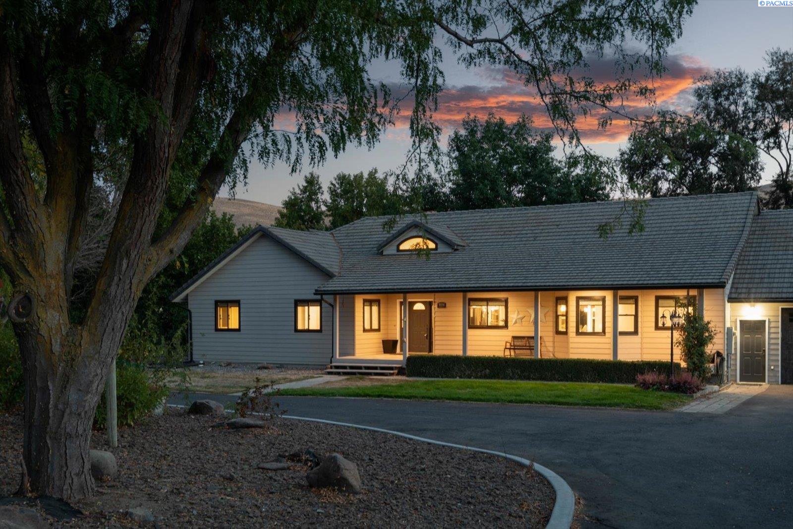 9104 South Moore Road Prosser, WA 99350 - Photo 3 of 50 Gallery Image 3
