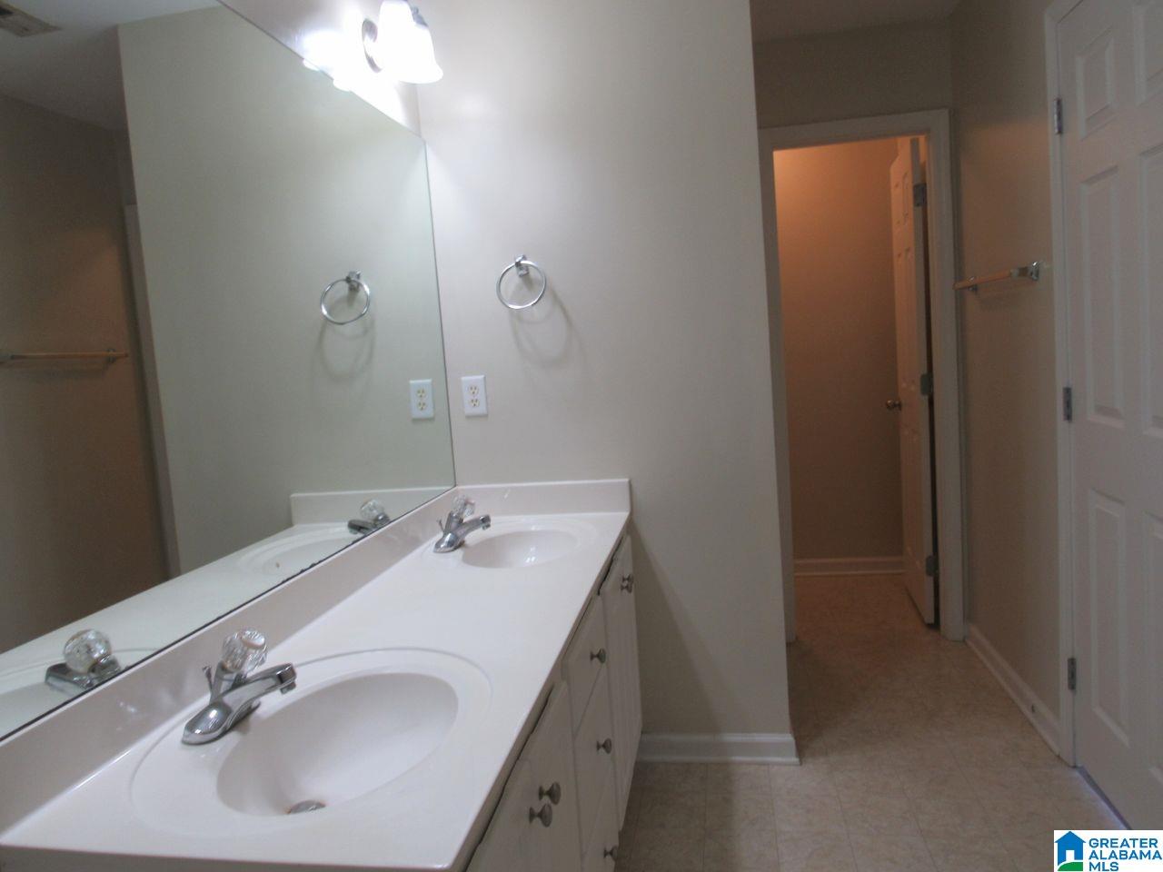 171 Canyon Trail Pelham, AL 35124 - Photo 35 of 48