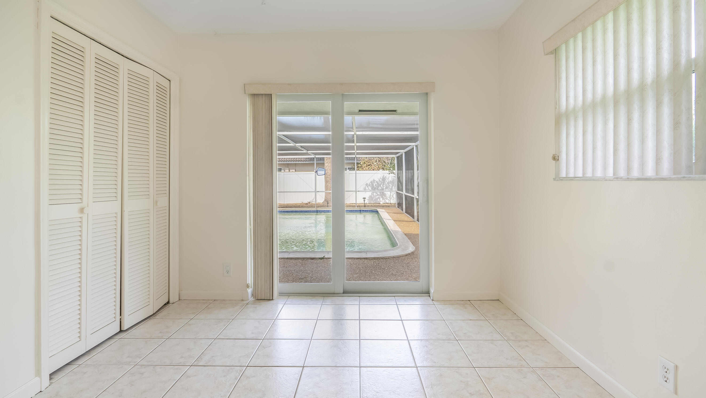 990 Northwest 10th Street Boca Raton, FL 33486 - Photo 15 of 40 VBA02904