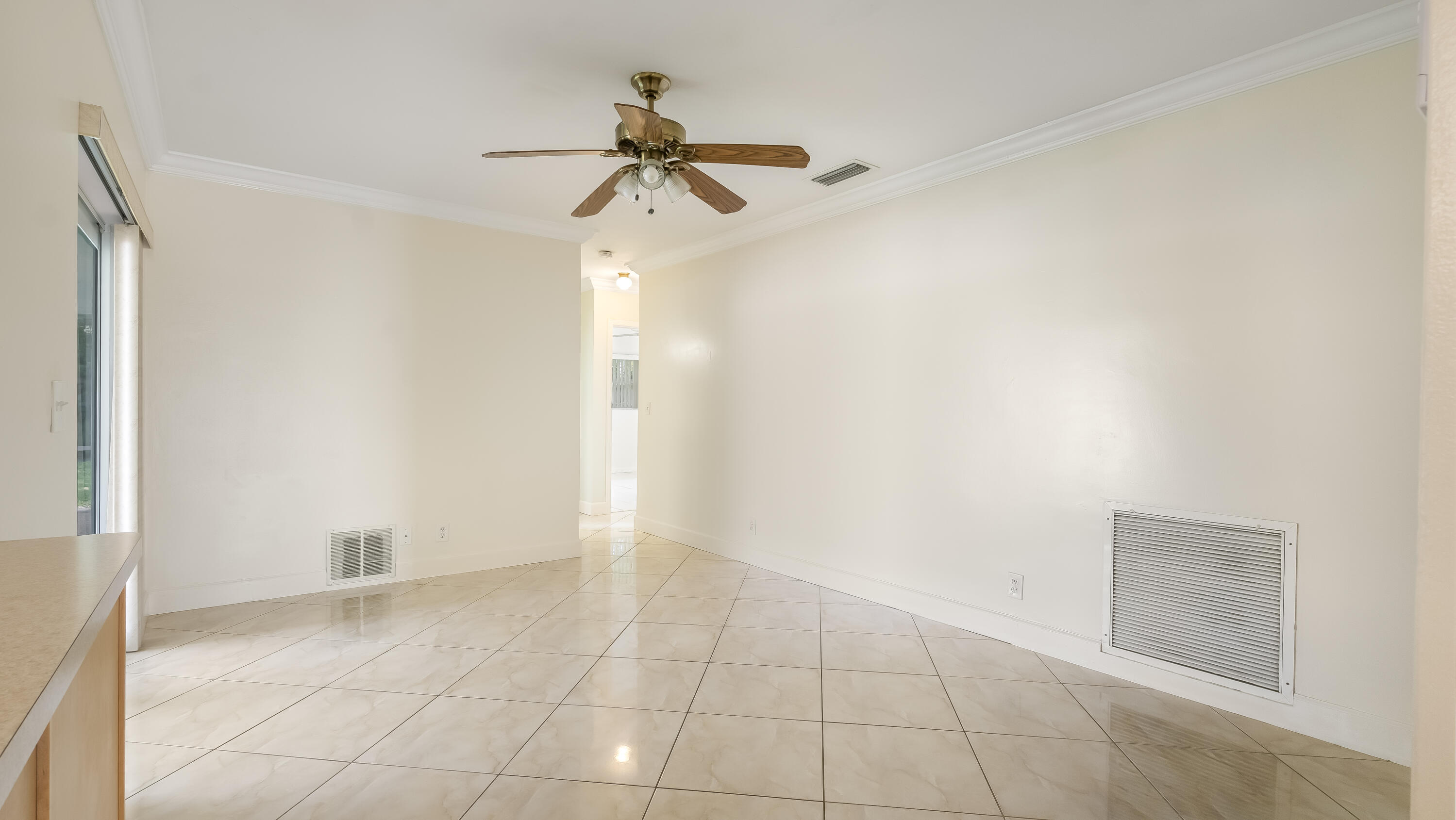 990 Northwest 10th Street Boca Raton, FL 33486 - Photo 22 of 40 VBA02859