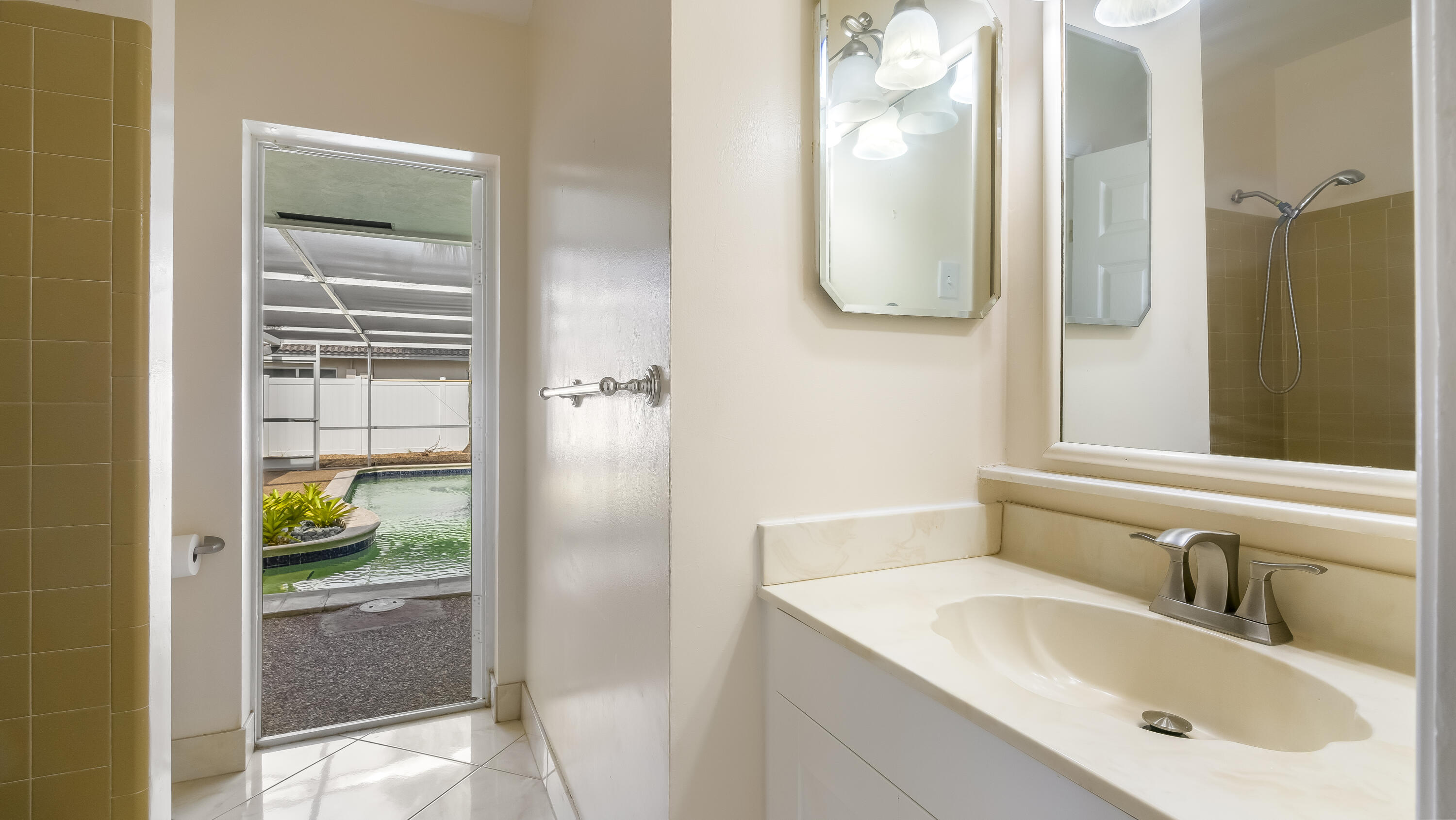 990 Northwest 10th Street Boca Raton, FL 33486 - Photo 23 of 40 VBA02867