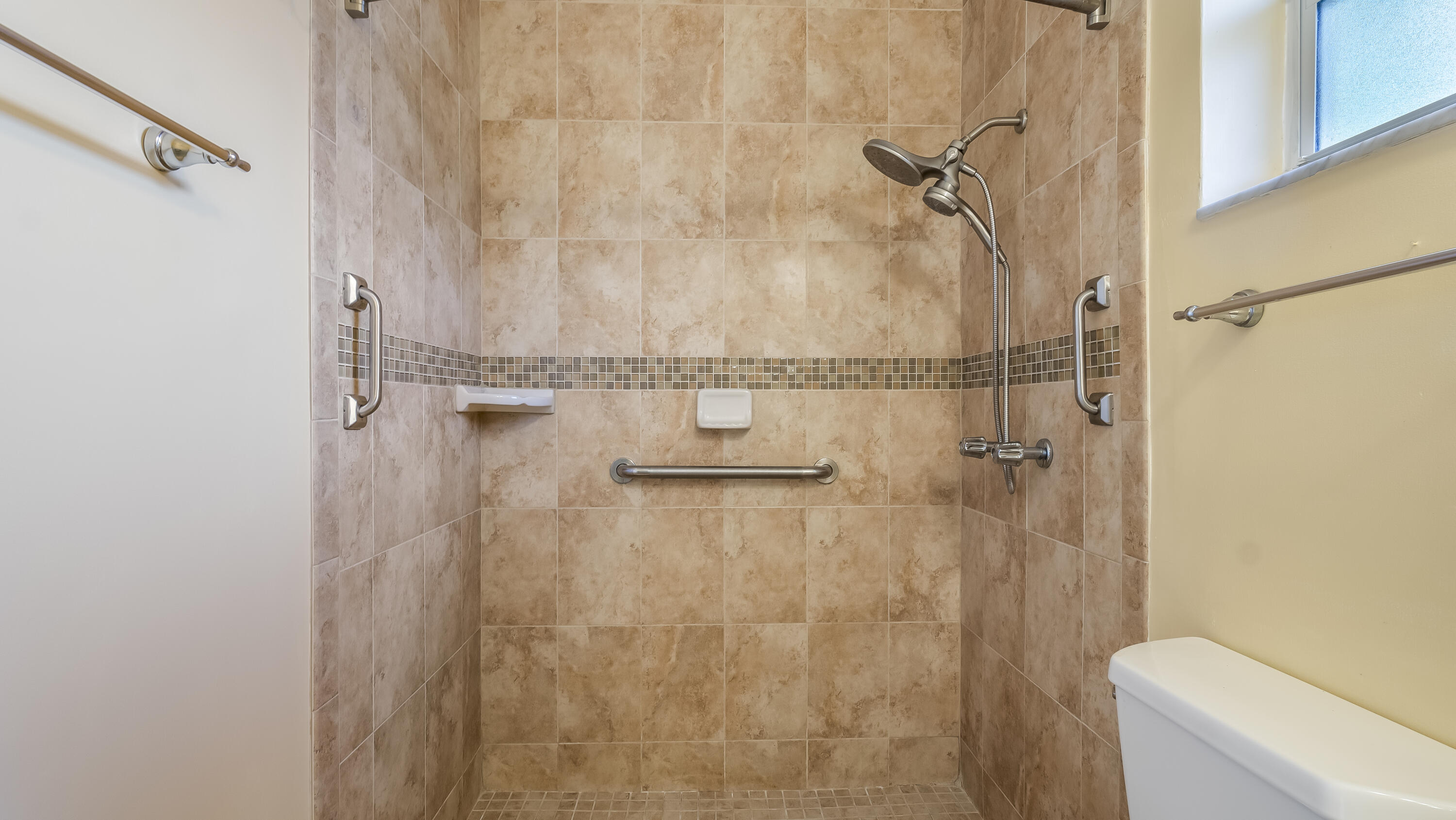 990 Northwest 10th Street Boca Raton, FL 33486 - Photo 29 of 40 VBA02958