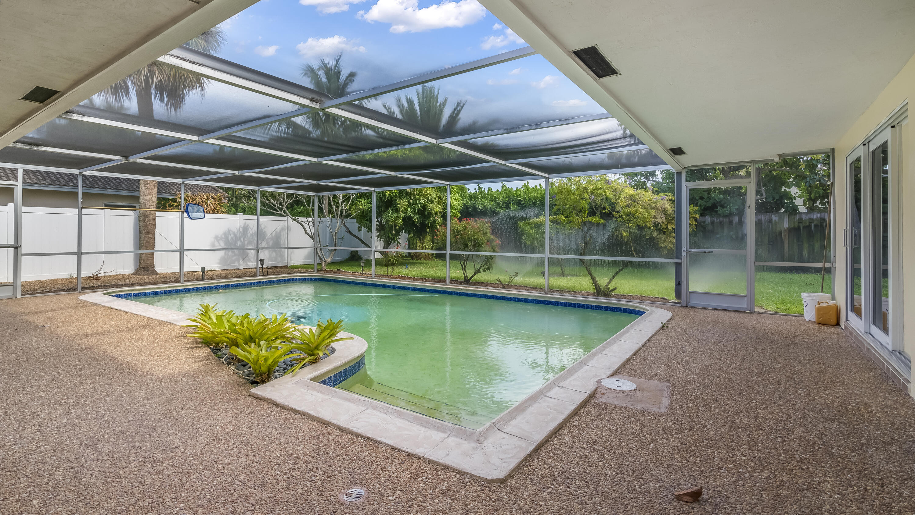 990 Northwest 10th Street Boca Raton, FL 33486 - Photo 35 of 40 VBA02919