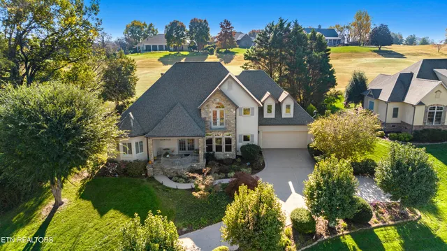 $825,000 | 310 Pineberry Drive, Vonore, TN 37885