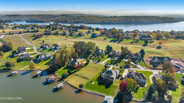 $825,000 | 310 Pineberry Drive, Vonore, TN 37885