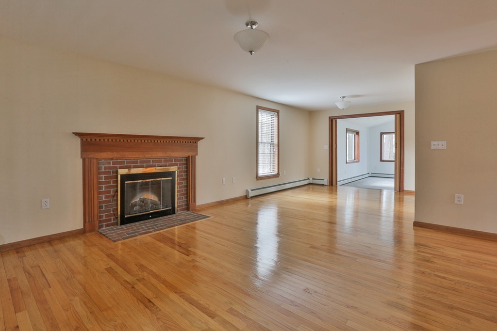 6 Belmore Road Merrimac, MA 01860 - Photo 9 of 25