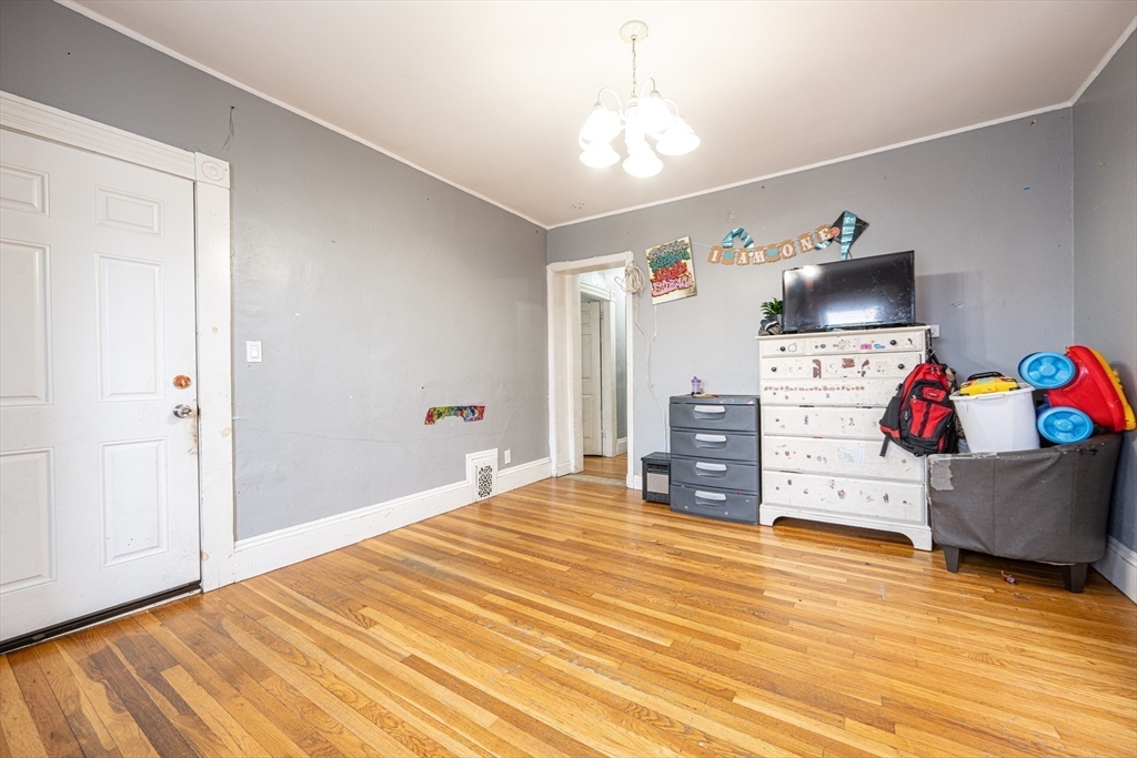 274 Boston Street Lynn, MA 01904 - Photo 22 of 41