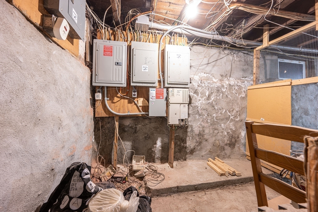 274 Boston Street Lynn, MA 01904 - Photo 36 of 41