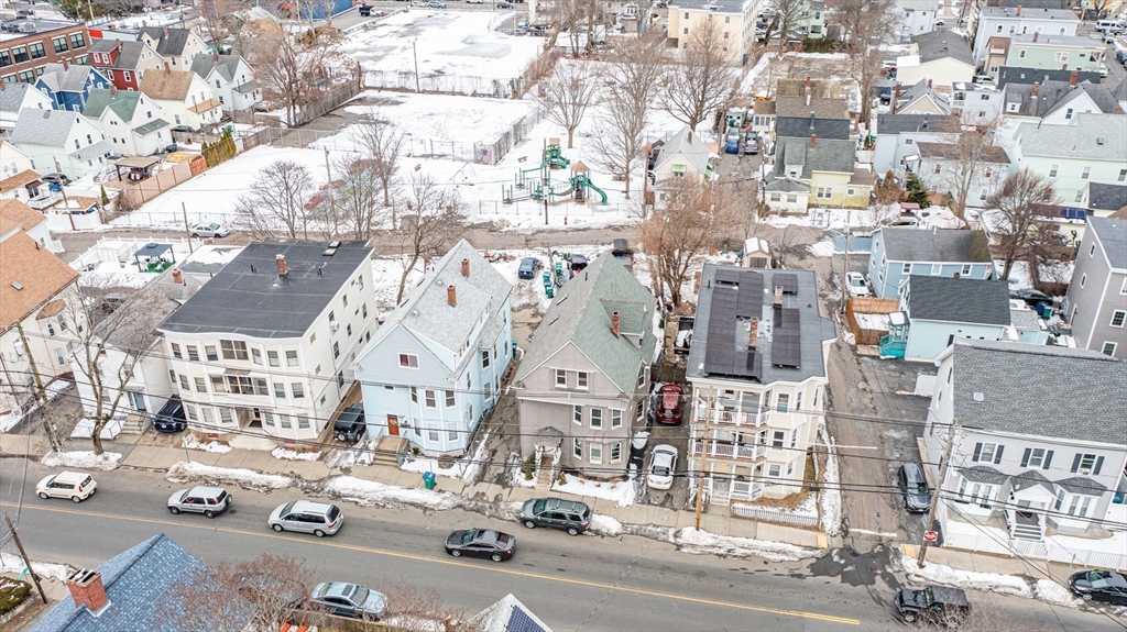 274 Boston Street Lynn, MA 01904 - Photo 7 of 41