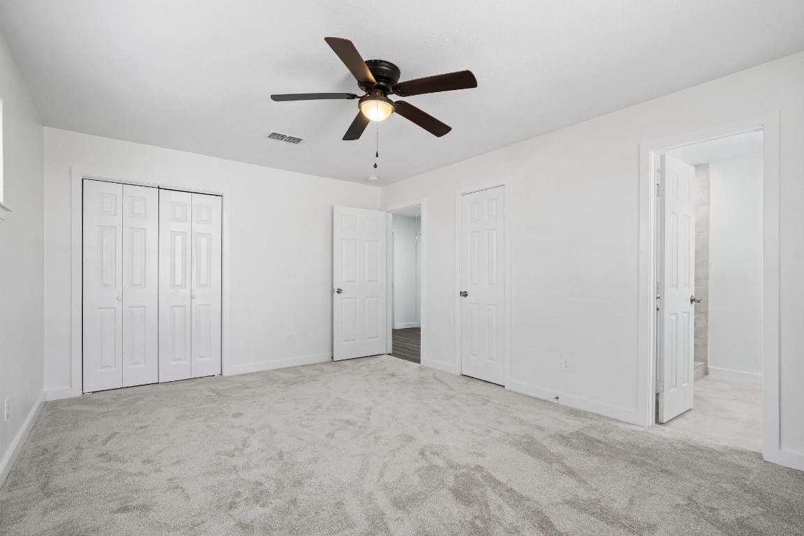 322 East Edgebrook Drive Houston, TX 77034 - Photo 20 of 38 a view of an empty room