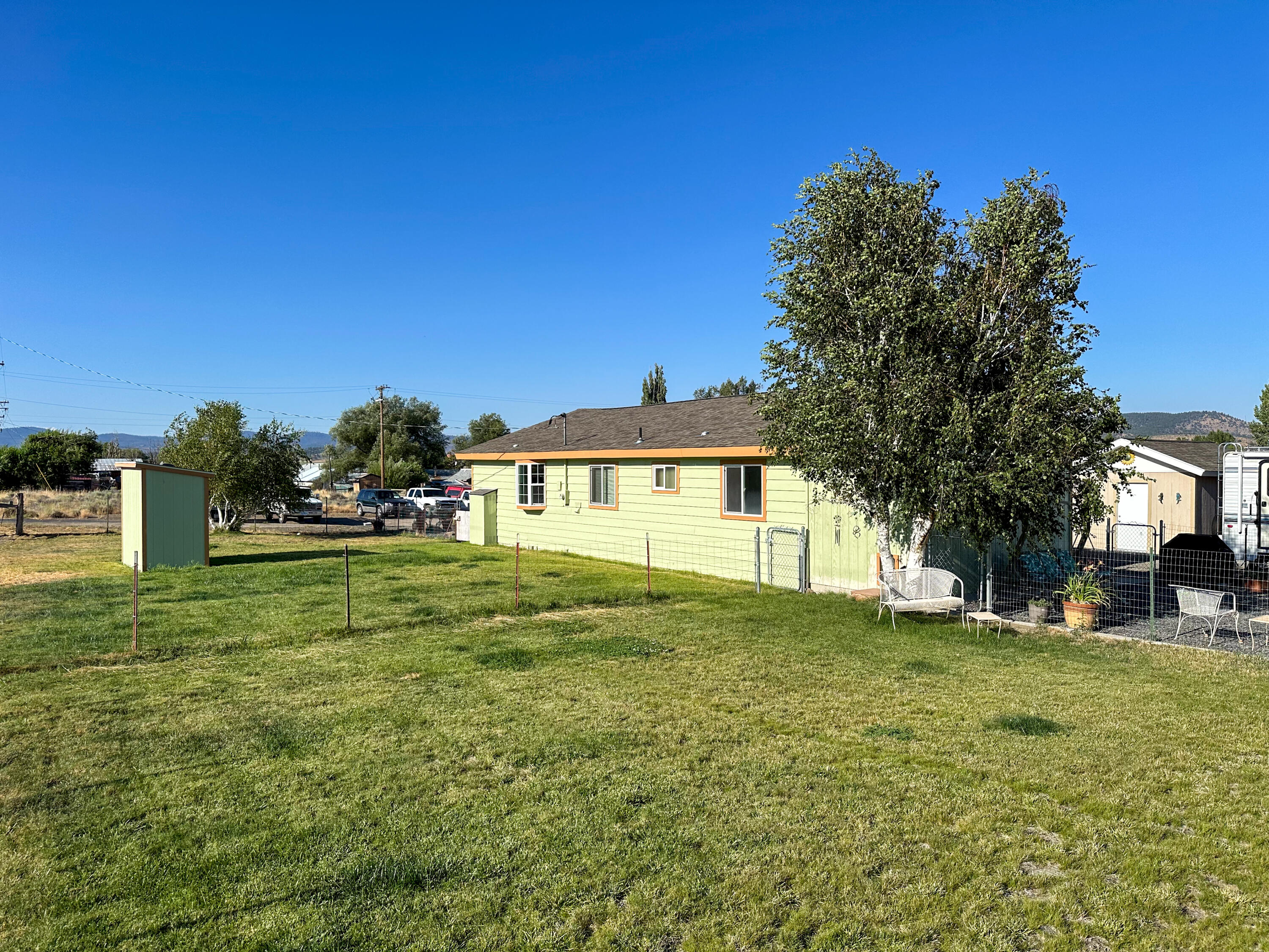 23939 Yellow Jacket Springs Road Beatty, OR 97621 - Photo 40 of 72 Side yard