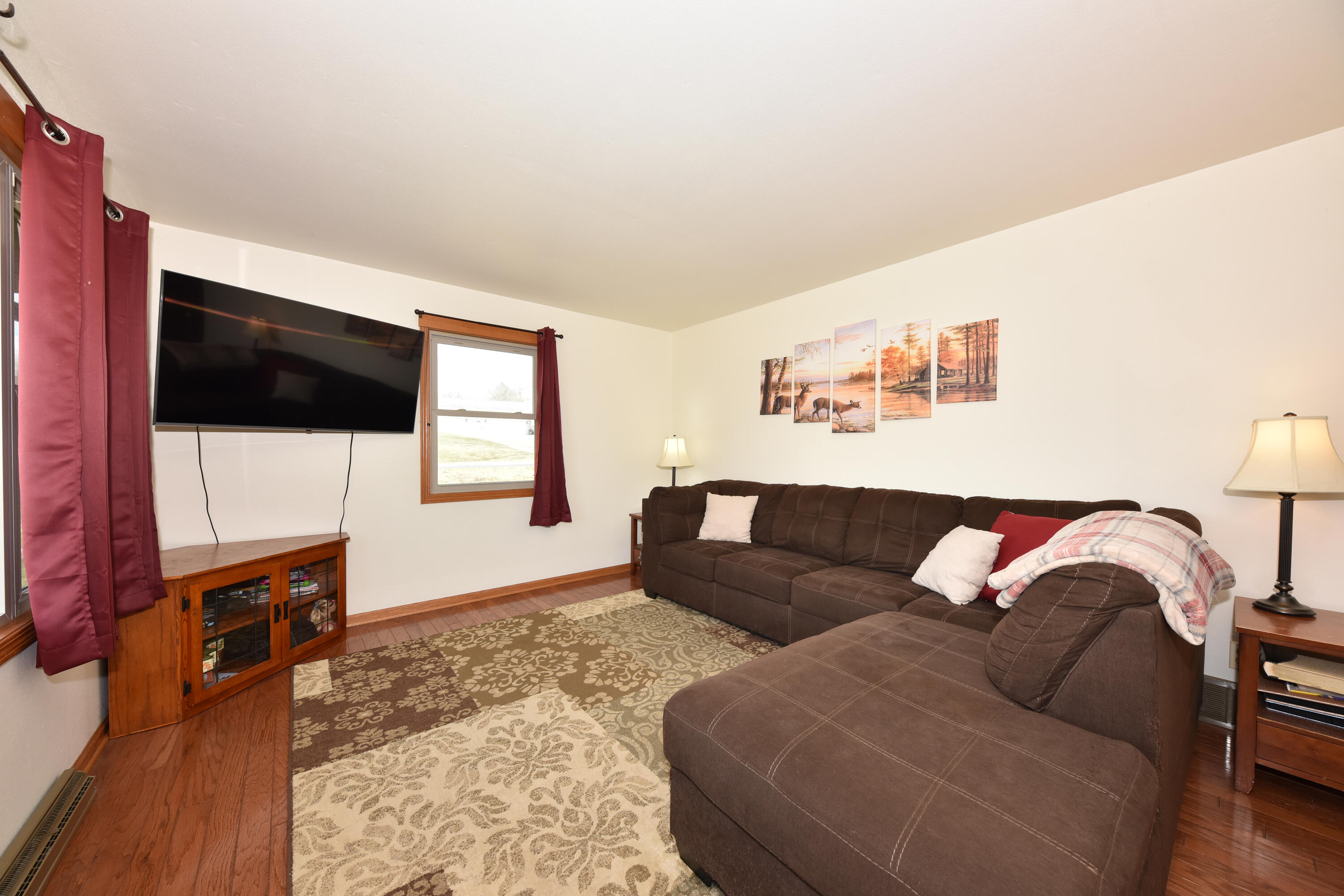 W4379 Center Street Lima, WI 53093 - Photo 4 of 24 Living Room