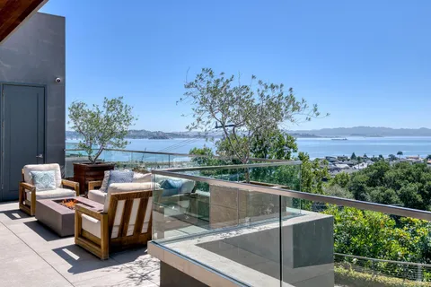 $5,388,000 | 4755 Paradise Drive, Tiburon, CA 94920