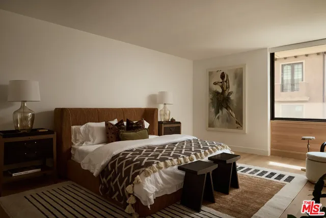 $2,999,000 | 211 South Spalding Drive, Unit 110N, Beverly Hills, CA 90212