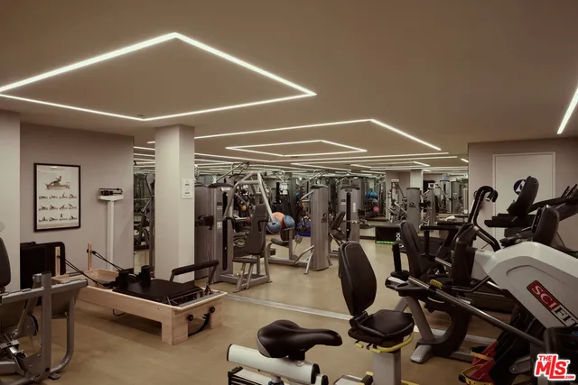 $2,999,000 | 211 South Spalding Drive, Unit 110N, Beverly Hills, CA 90212