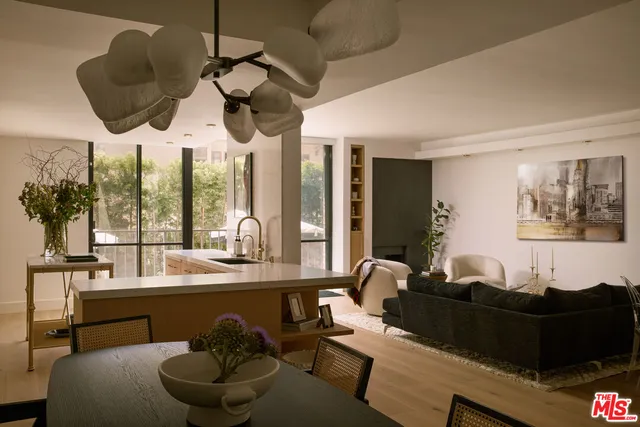 $2,999,000 | 211 South Spalding Drive, Unit 110N, Beverly Hills, CA 90212