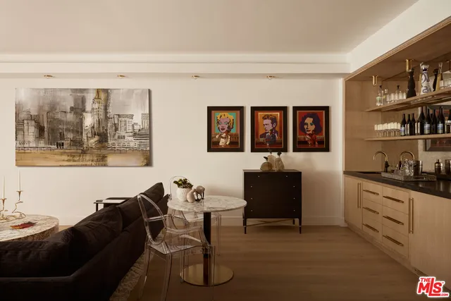 $2,999,000 | 211 South Spalding Drive, Unit 110N, Beverly Hills, CA 90212