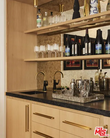 $2,999,000 | 211 South Spalding Drive, Unit 110N, Beverly Hills, CA 90212