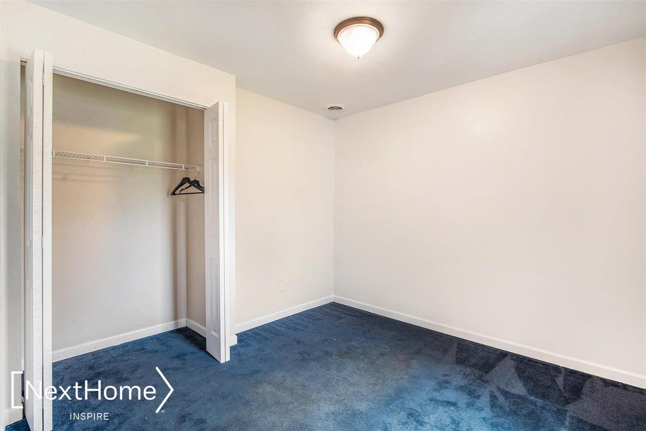 6035 Deland Road Flushing, MI 48433 - Photo 8 of 28 50060966-7.JPG