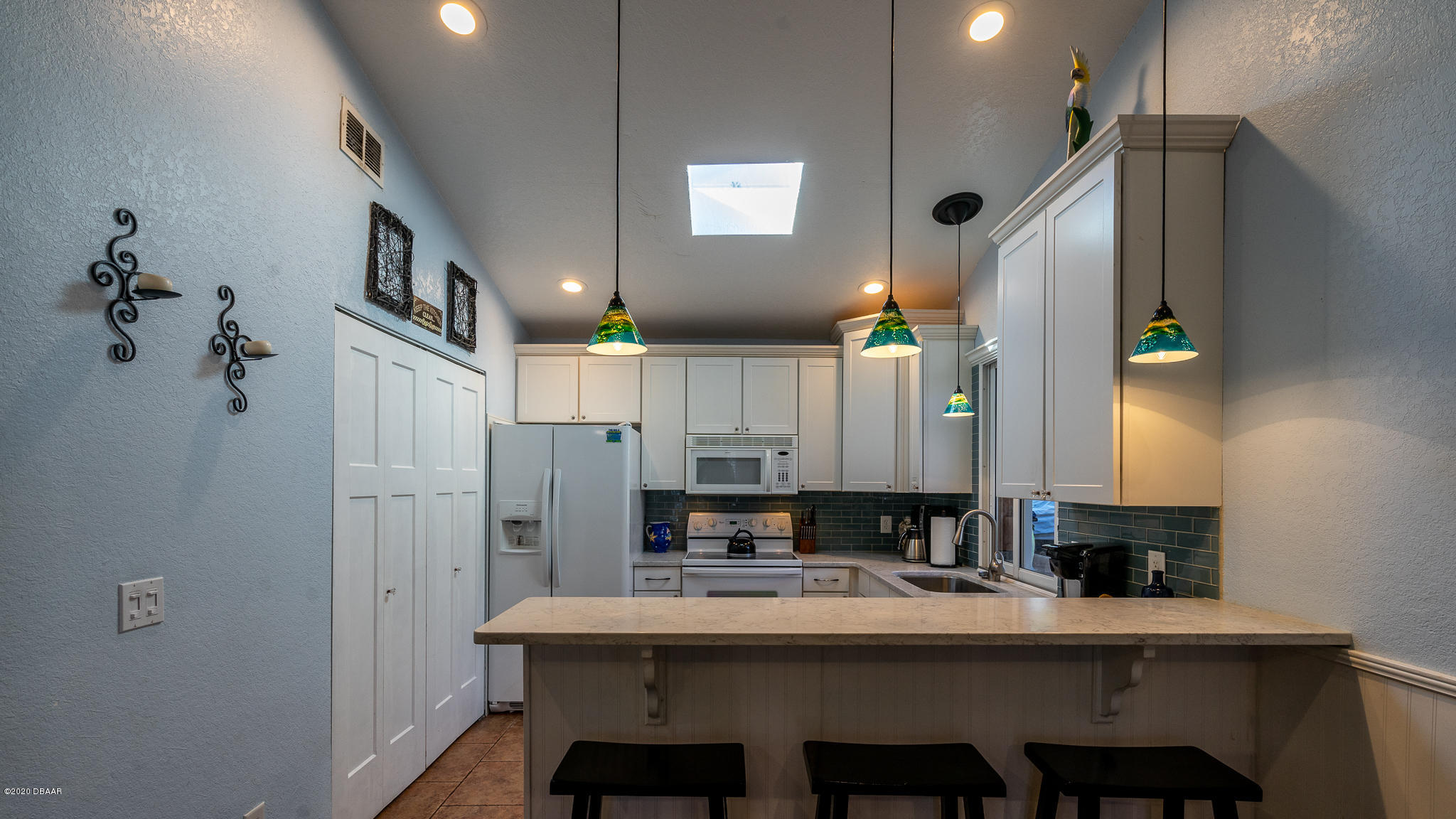 63 Seaside Drive Ormond Beach, FL 32176 - Photo 11 of 42 Kitchen Skylight
