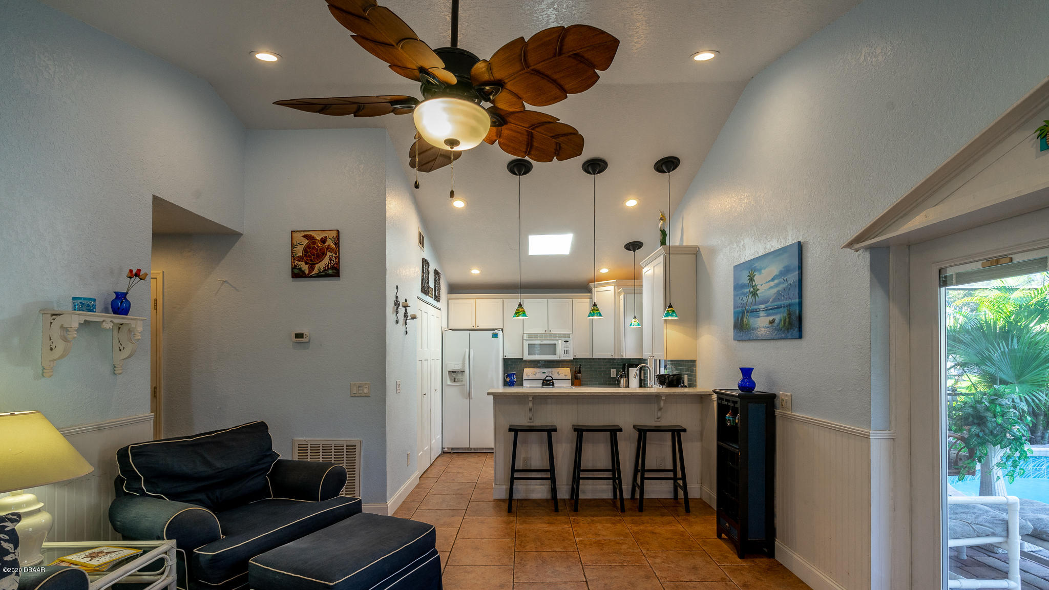 63 Seaside Drive Ormond Beach, FL 32176 - Photo 9 of 42 Vaulted Ceiling