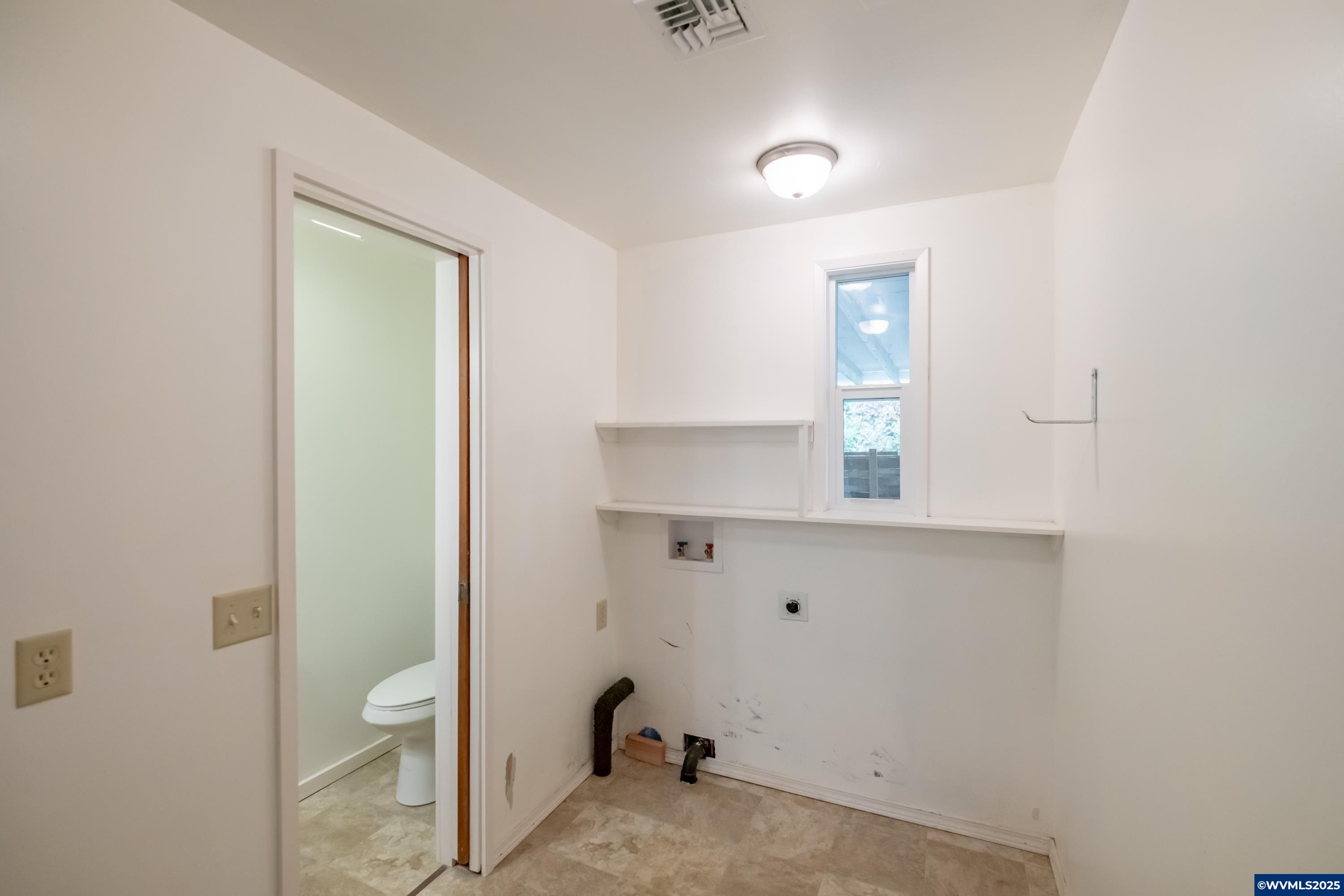 855 F Street Lebanon, OR 97355 - Photo 16 of 50 Gallery Image 16