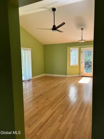 $2,150 | 443-445 North Creek Road, Greenfield, NY 12833