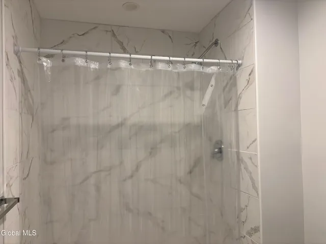 $2,150 | 443-445 North Creek Road, Greenfield, NY 12833