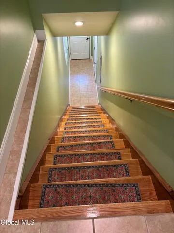 $2,150 | 443-445 North Creek Road, Greenfield, NY 12833