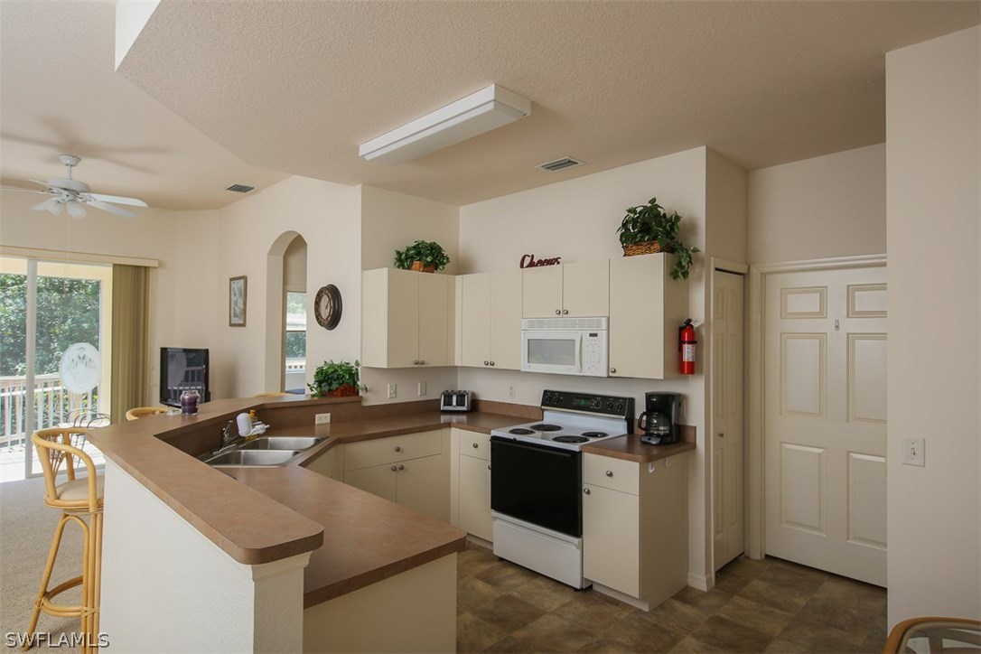 3181 Matecumbe Key Road, Unit 23 Punta Gorda, FL 33955 - Photo 10 of 25 Gallery Image 10