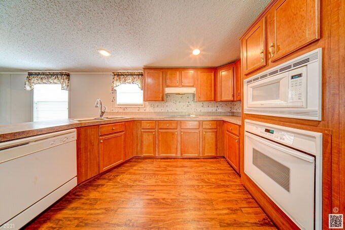 327 Rebel Road Aiken, SC 29801 - Photo 9 of 29