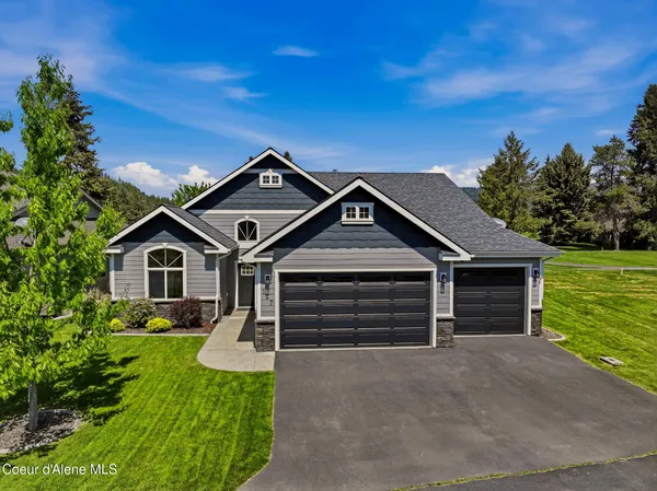 $595,000 | 147 Ironwood Drive, Blanchard, ID 83804