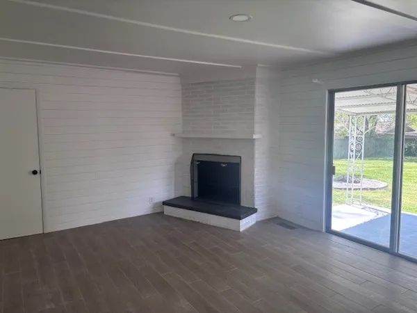$2,800 | 112 Maple Drive, Hendersonville, TN 37075