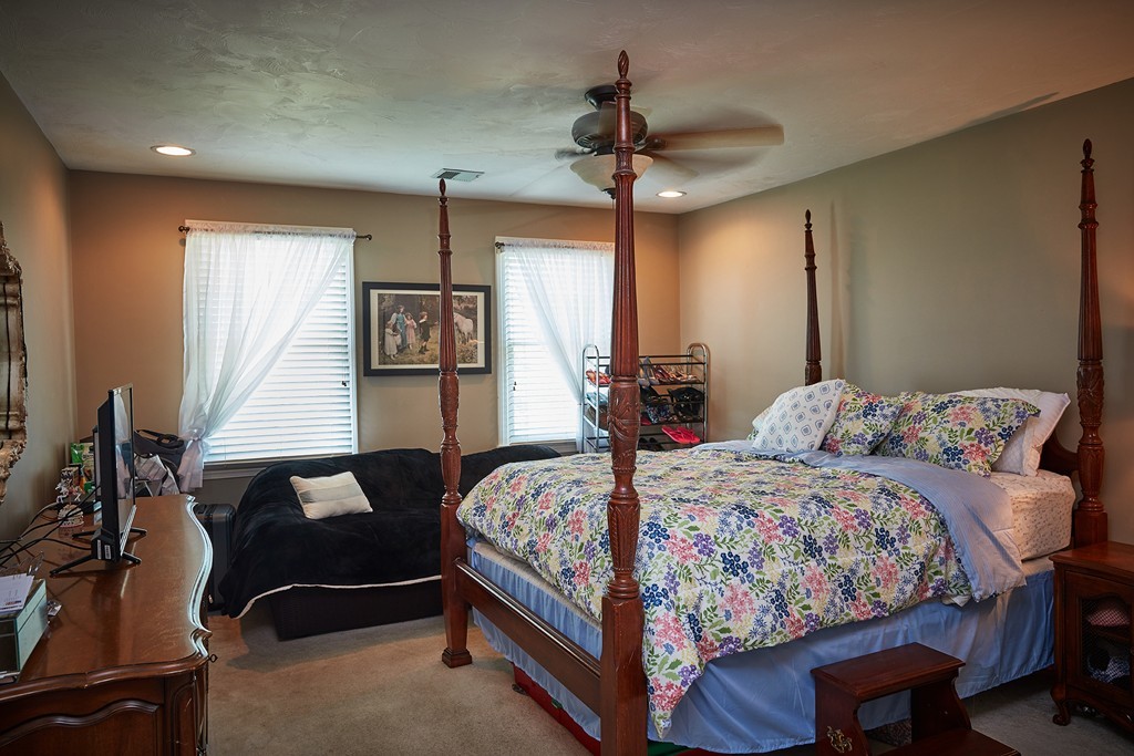 100 Riverside Drive Wrentham, MA 02093 - Photo 12 of 21 Gallery Image 12