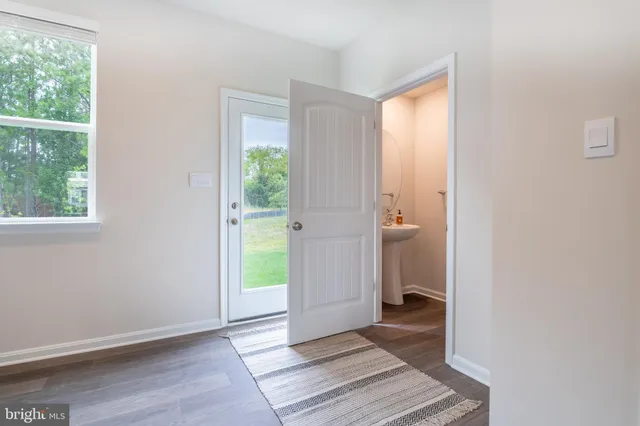 $2,000 | 846 Derwent Lane, Salisbury, MD 21801