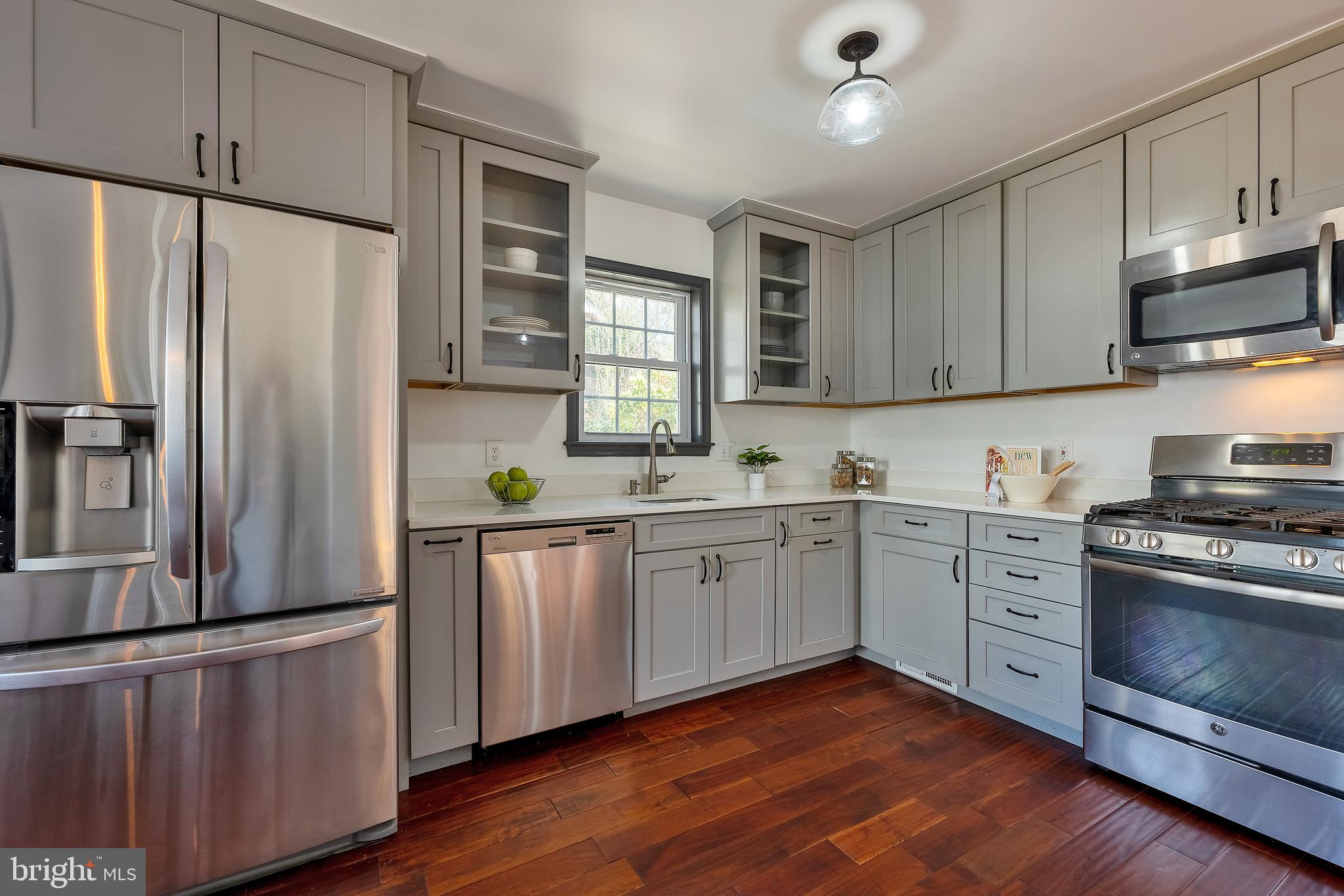 9215 Long Branch Parkway Silver Spring, MD 20901 - Photo 38 of 62