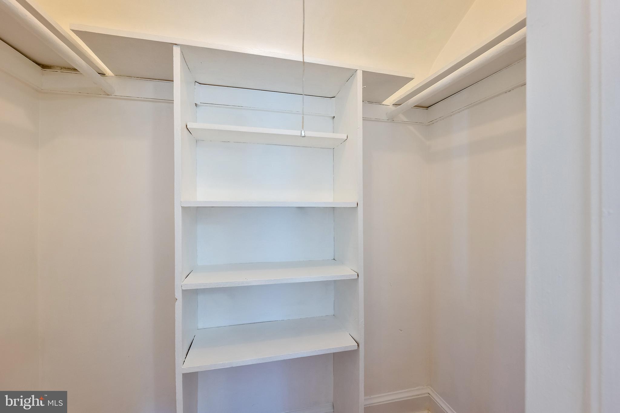 9215 Long Branch Parkway Silver Spring, MD 20901 - Photo 45 of 62