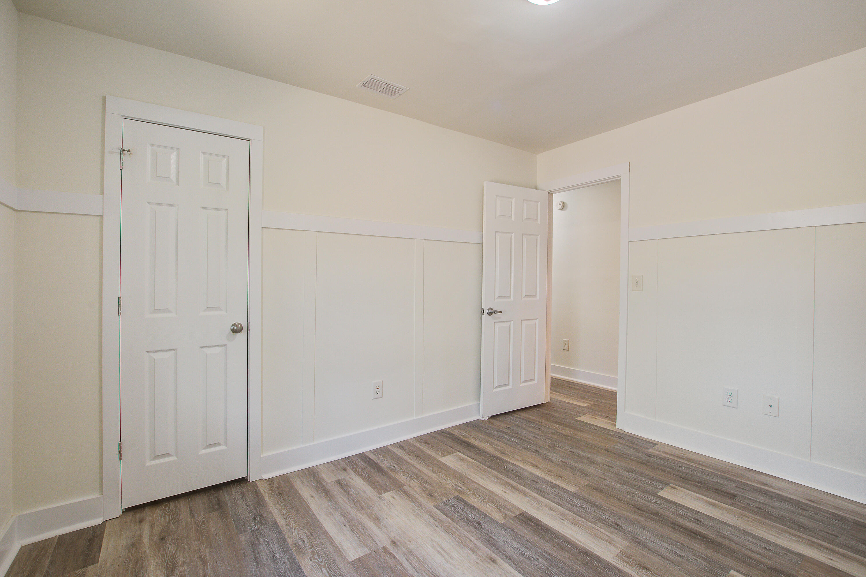 303 Longleaf Road Summerville, SC 29486 - Photo 35 of 41 303 (35)