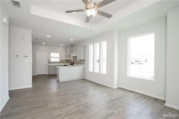 $1,200 | 5900 Puffin Avenue, Unit 2, Mission, TX 78573