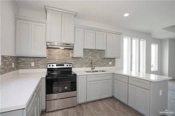 $1,200 | 5900 Puffin Avenue, Unit 2, Mission, TX 78573