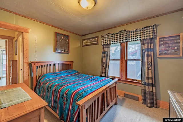 $269,900 | 833 West 13th Street, Casper, WY 82601