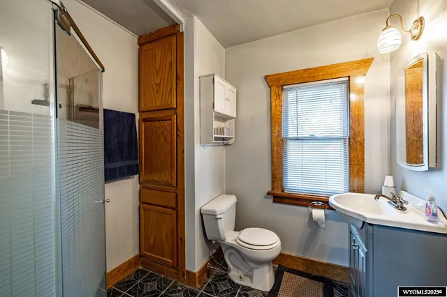 $269,900 | 833 West 13th Street, Casper, WY 82601