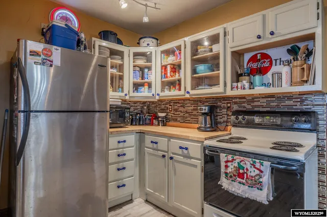 $269,900 | 833 West 13th Street, Casper, WY 82601