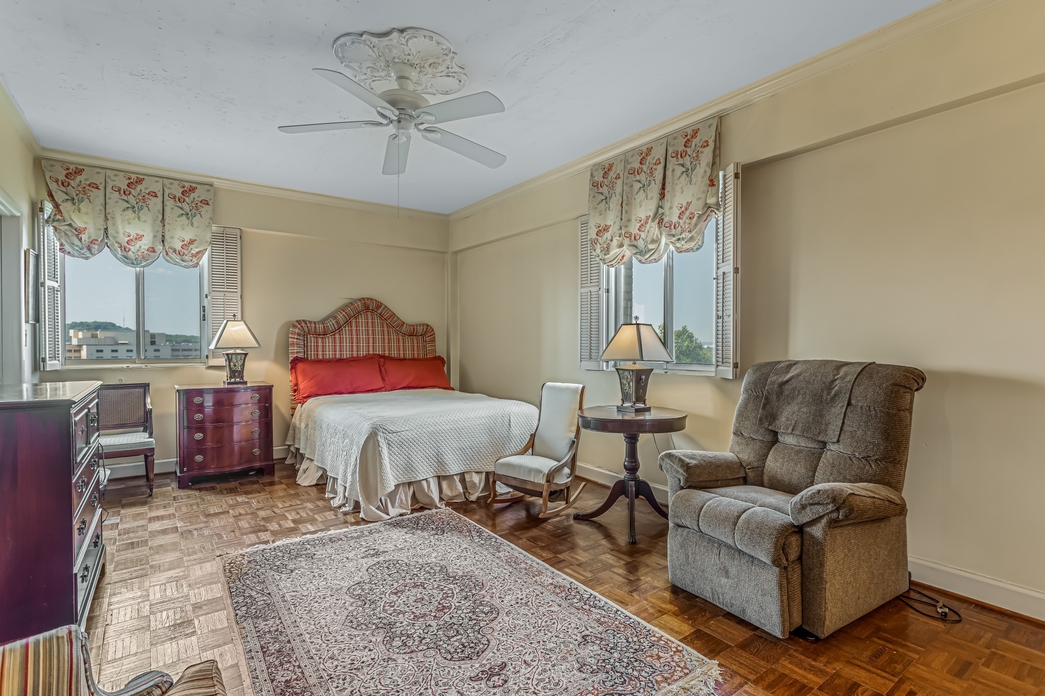 4215 Harding Pike, Unit 901 Nashville, TN 37205 - Photo 15 of 37