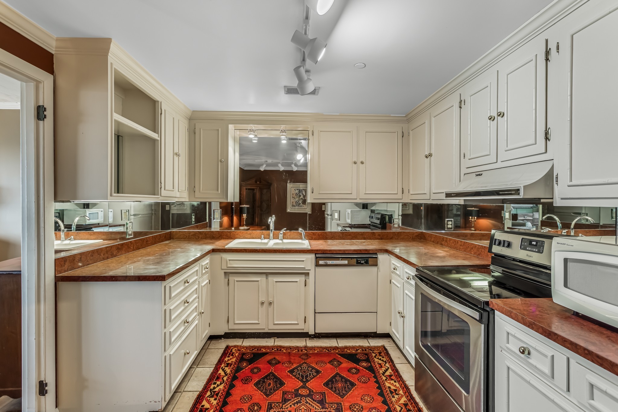 4215 Harding Pike, Unit 901 Nashville, TN 37205 - Photo 10 of 37