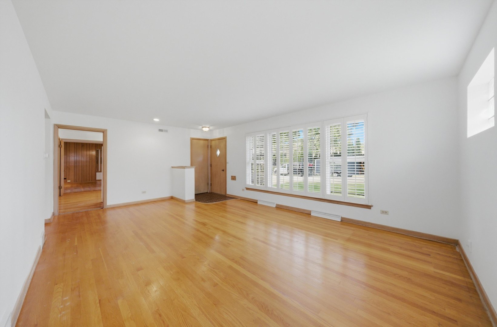2912 Old Glenview Road Wilmette, IL 60091 - Photo 3 of 44