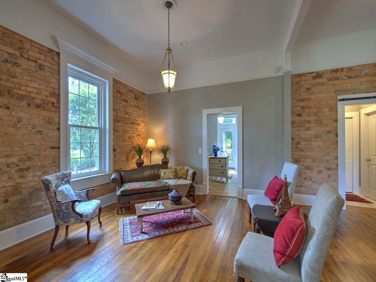 312 South Main Street Simpsonville, SC 29681 - Photo 13 of 36