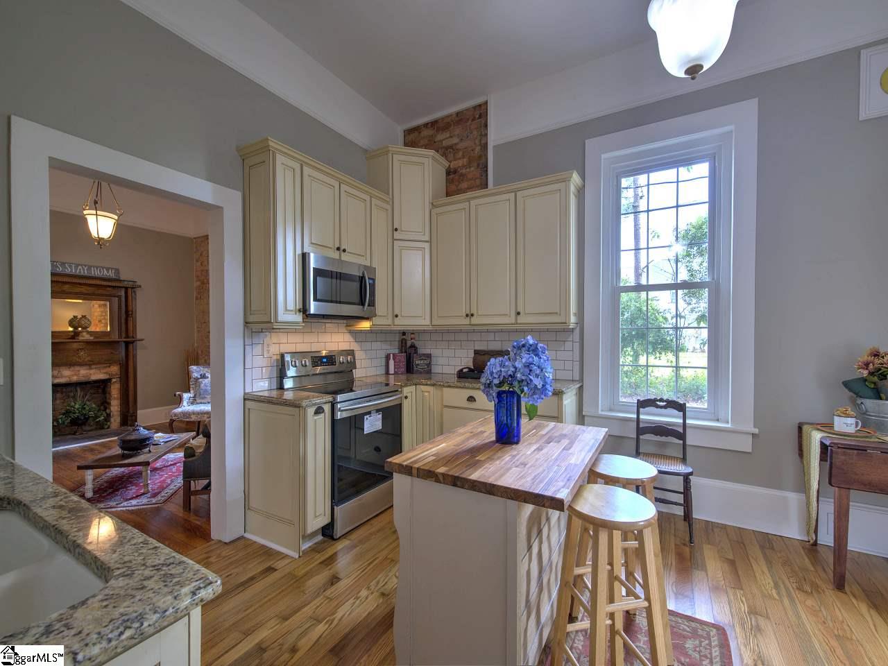 312 South Main Street Simpsonville, SC 29681 - Photo 19 of 36